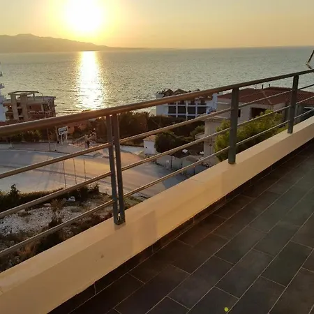 Miramare Apartment *